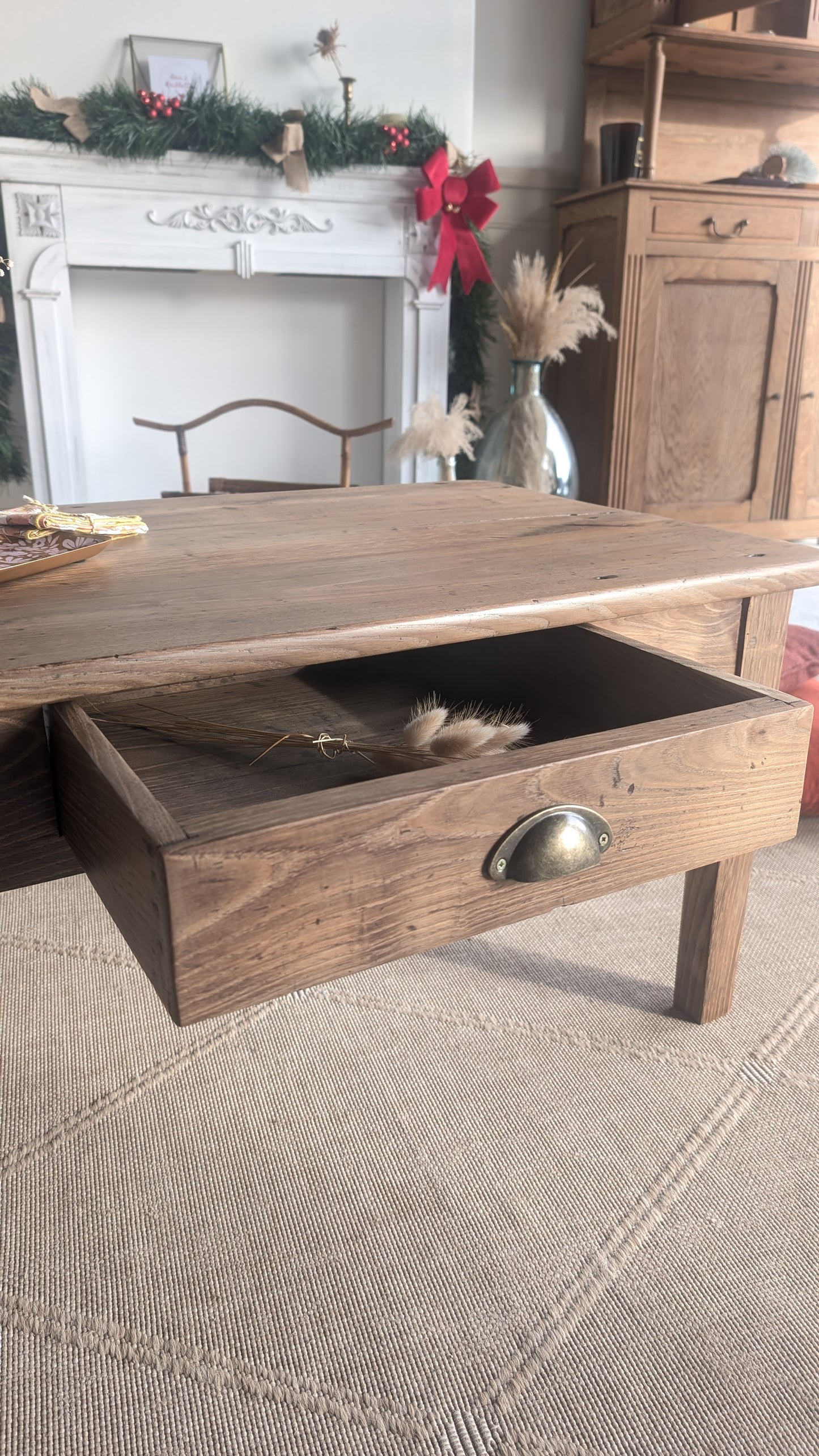 TABLE BASSE