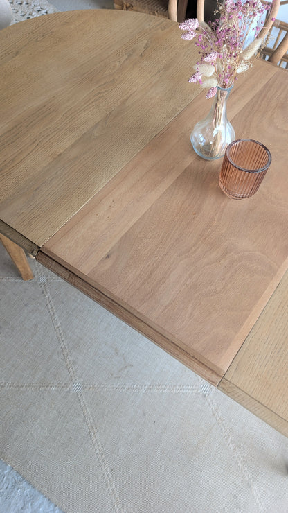 Petite table ovale en chêne + 1 rallonge