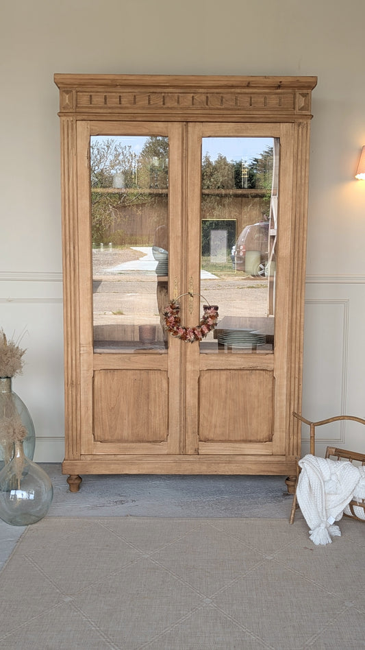 Vitrine ancienne
