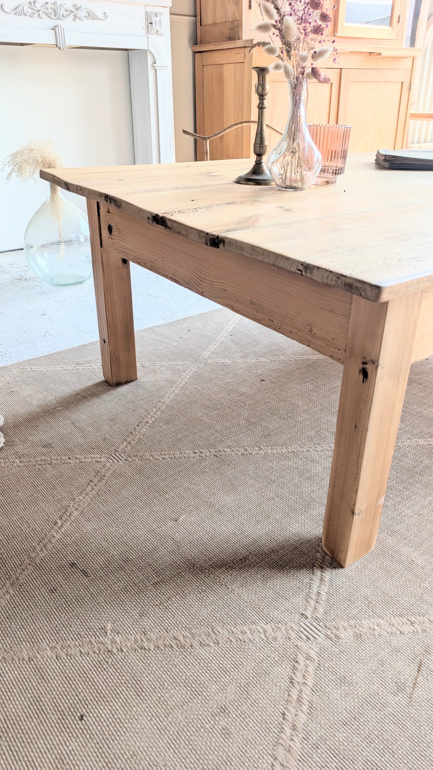Table basse en pin