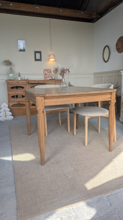 Table rectangulaire