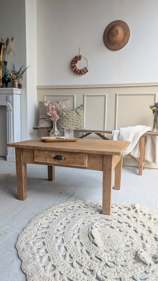 Table basse en chêne