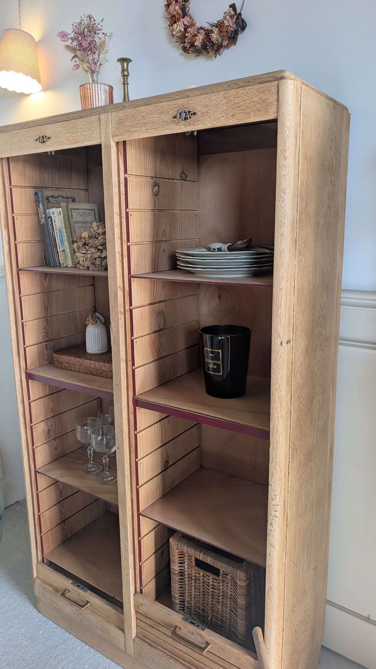 Meuble classeur rideau