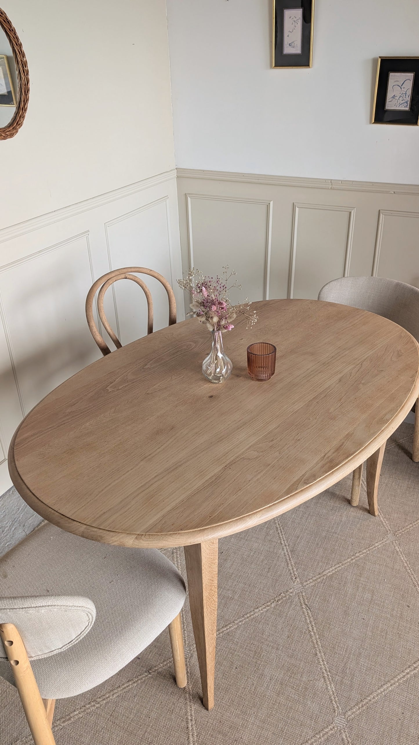 Table ovale en chêne