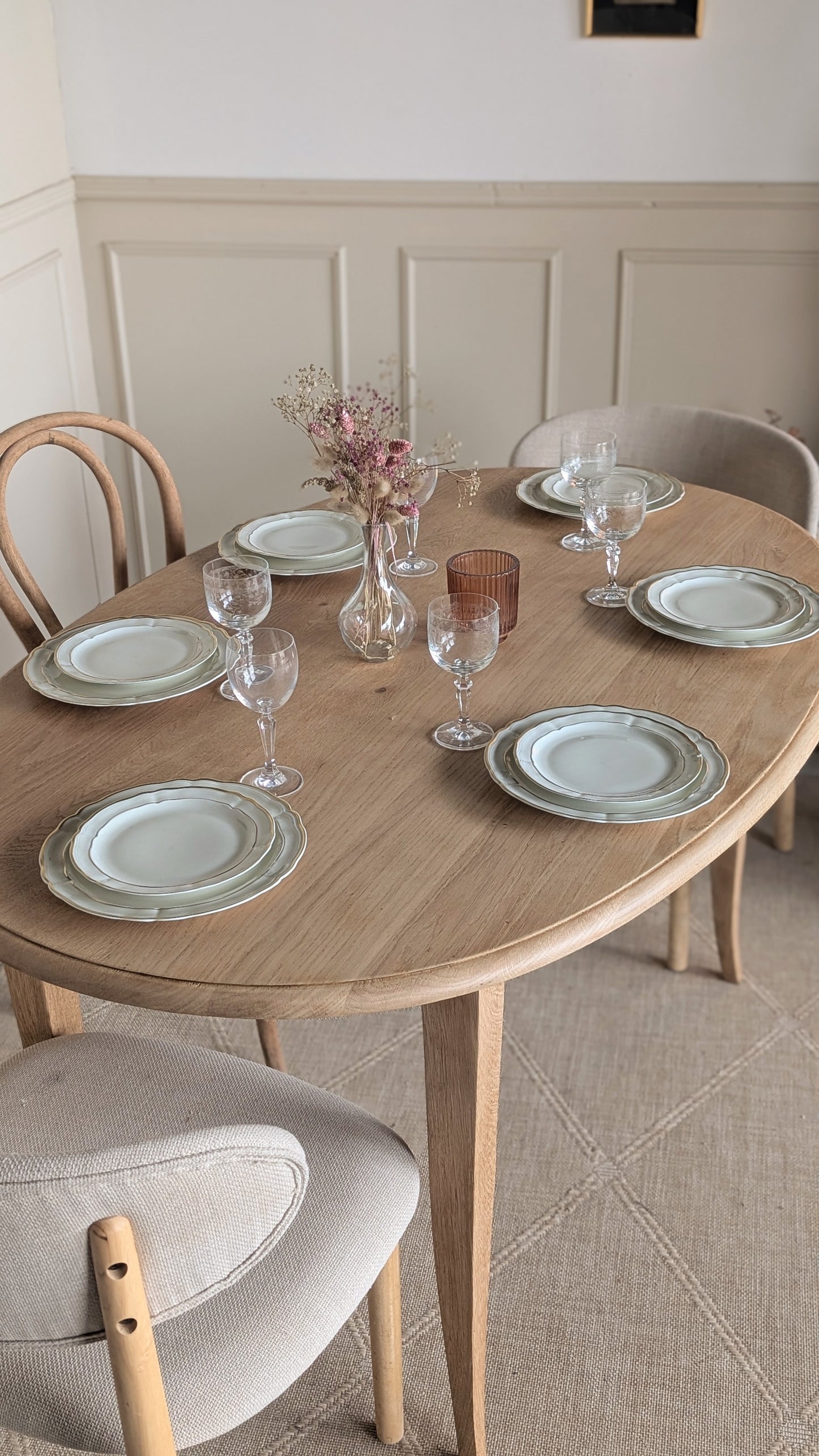 Table ovale en chêne