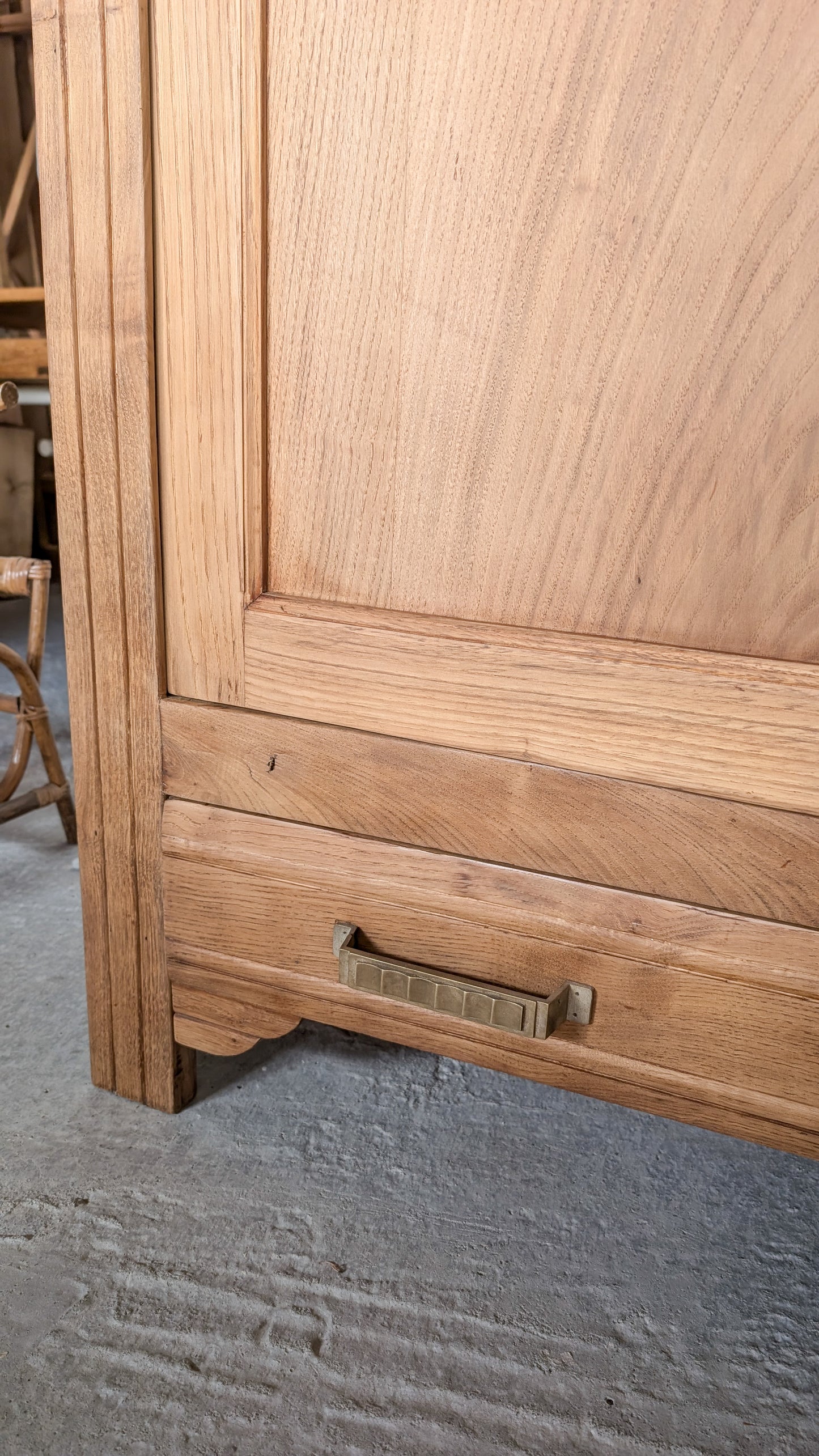 Armoire vitrée ancienne