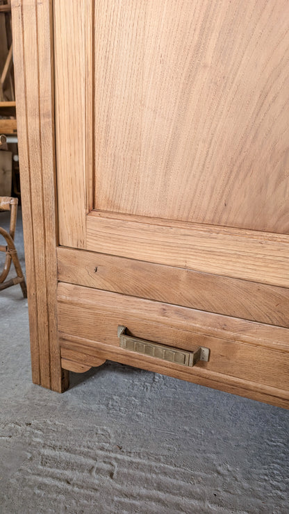 Armoire vitrée ancienne