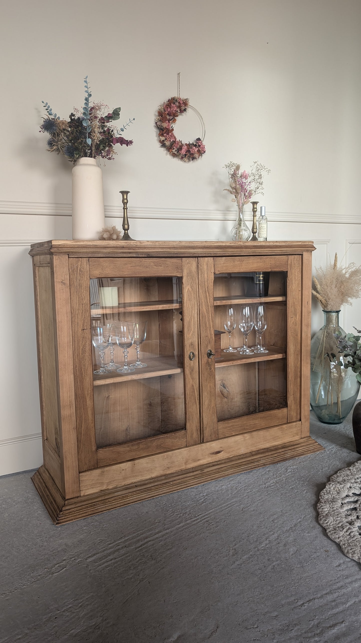 Vitrine basse