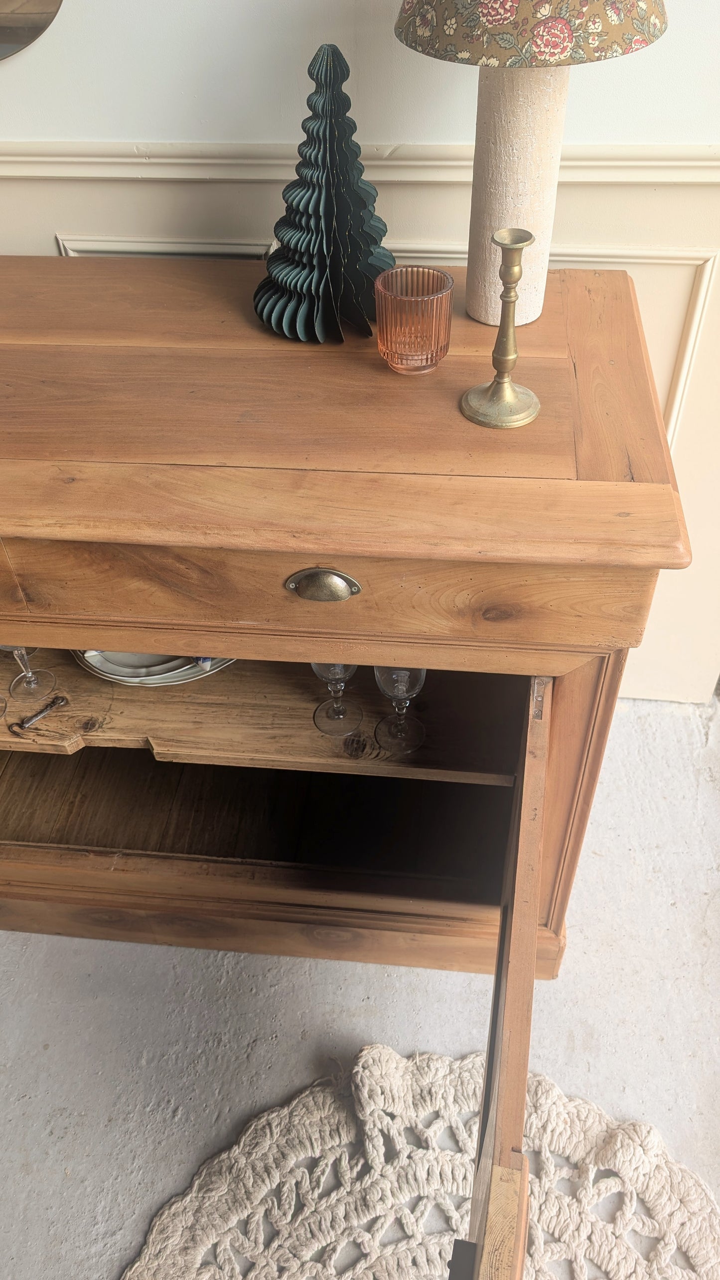 Buffet ancien en merisier
