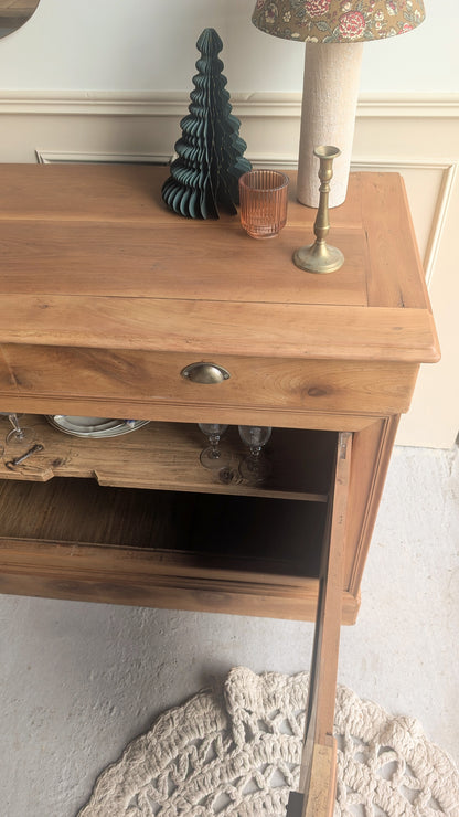 Buffet ancien en merisier