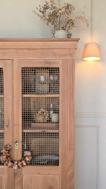 Vitrine en merisier