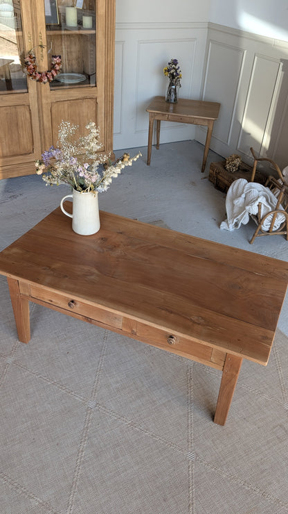 Table basse en merisier