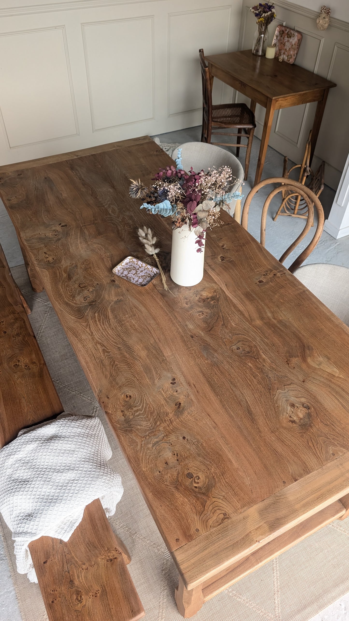 Ensemble table & banc en orme massif