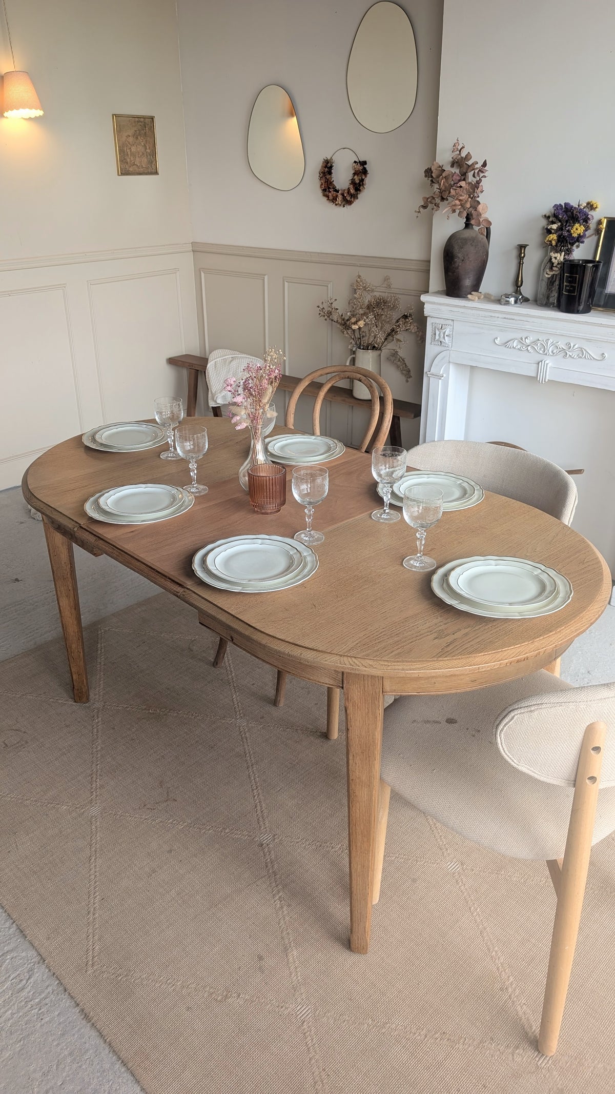Petite table ovale en chêne + 1 rallonge