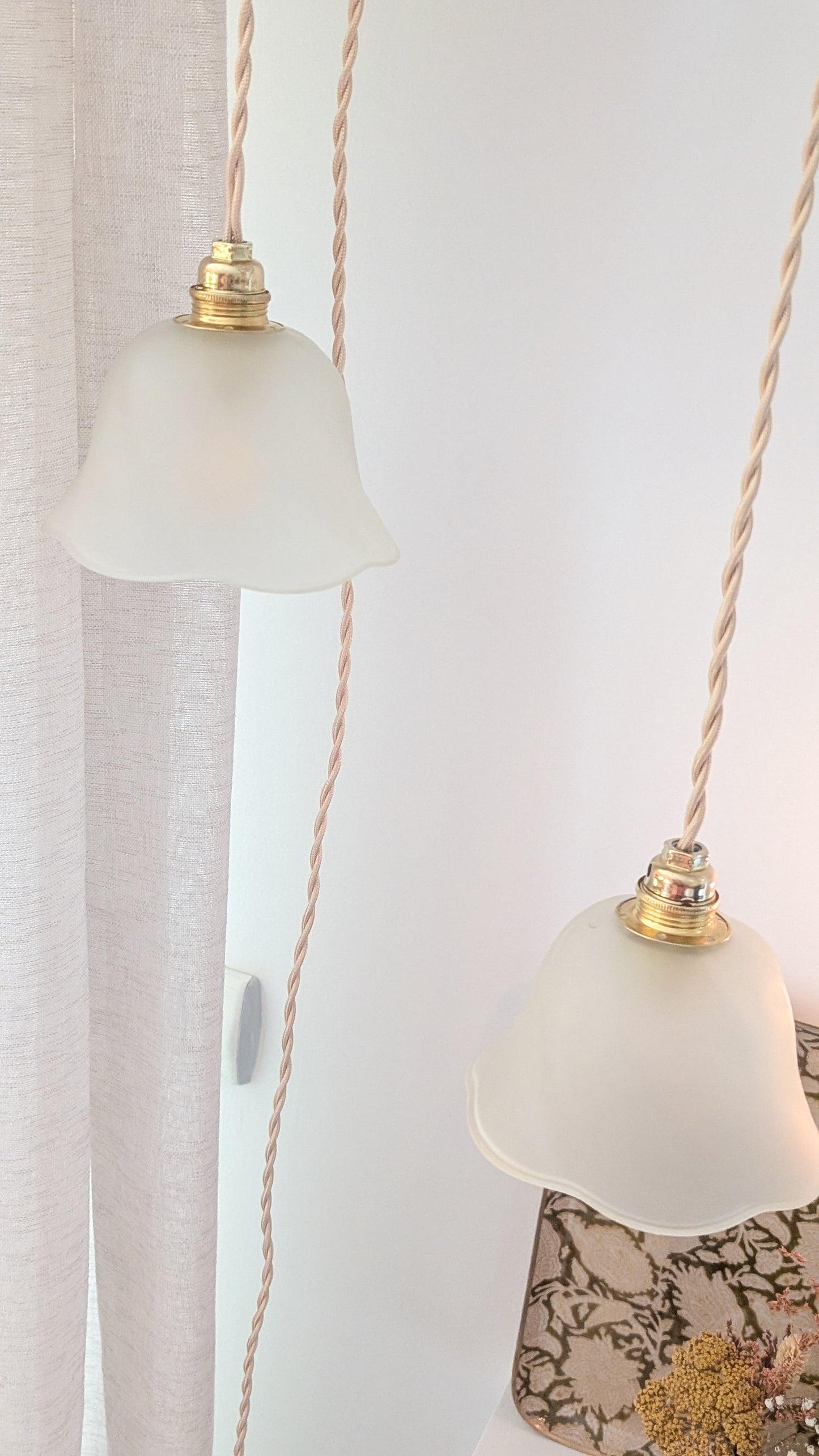 Baladeuse – Globes fleuris chinés