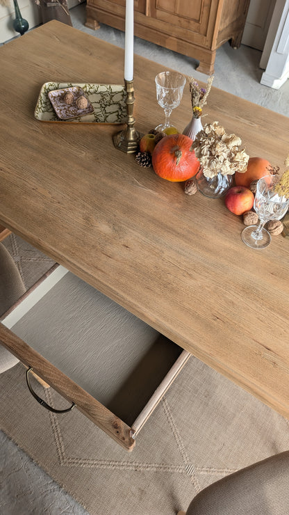 Table en bois avec rallonges