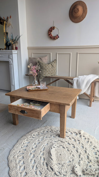 Table basse en chêne