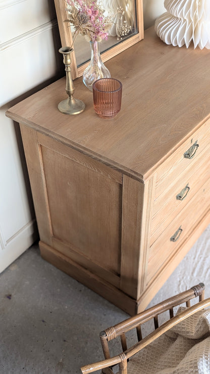 Commode coiffeuse