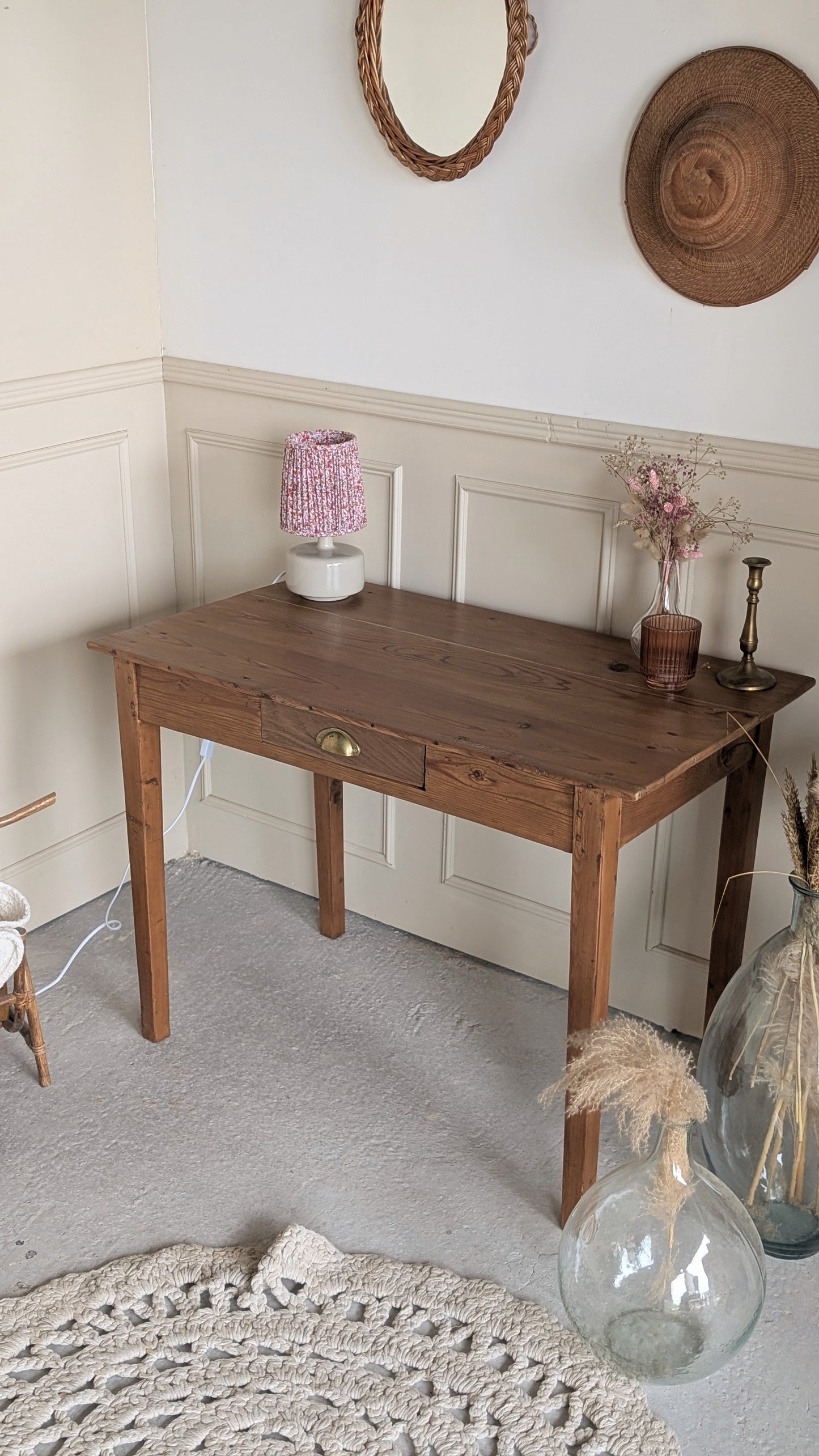 Bureau - table d'appoint