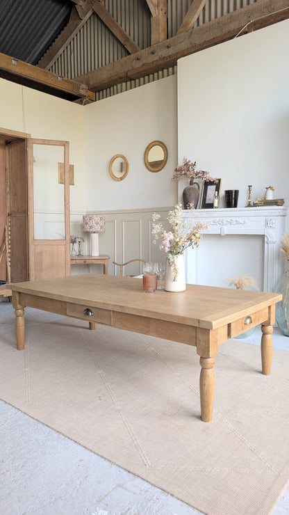 Grande table basse en chêne