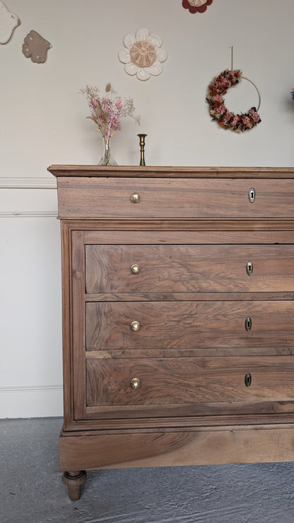 Commode ancienne