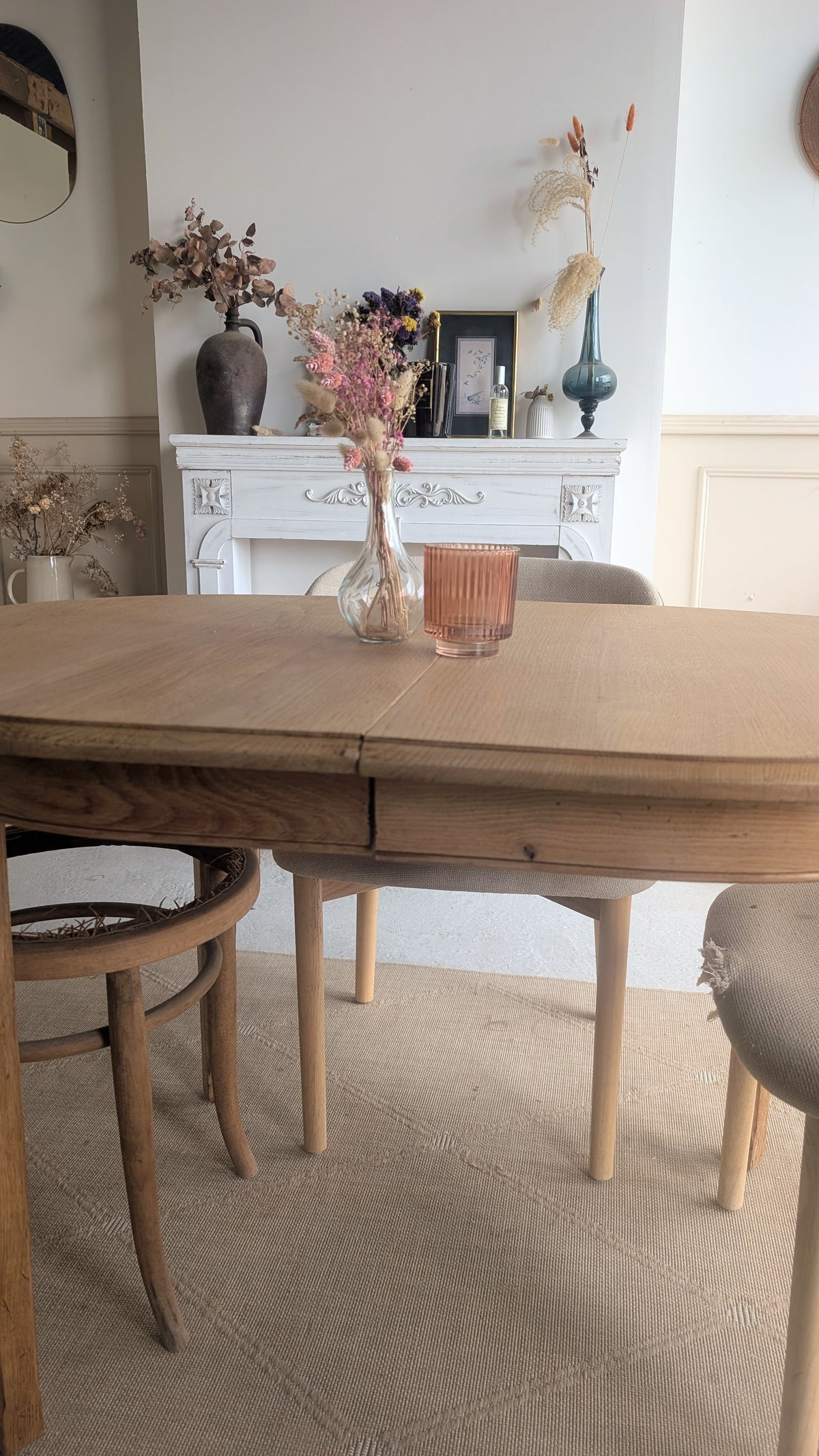 Petite table ovale en chêne + 1 rallonge