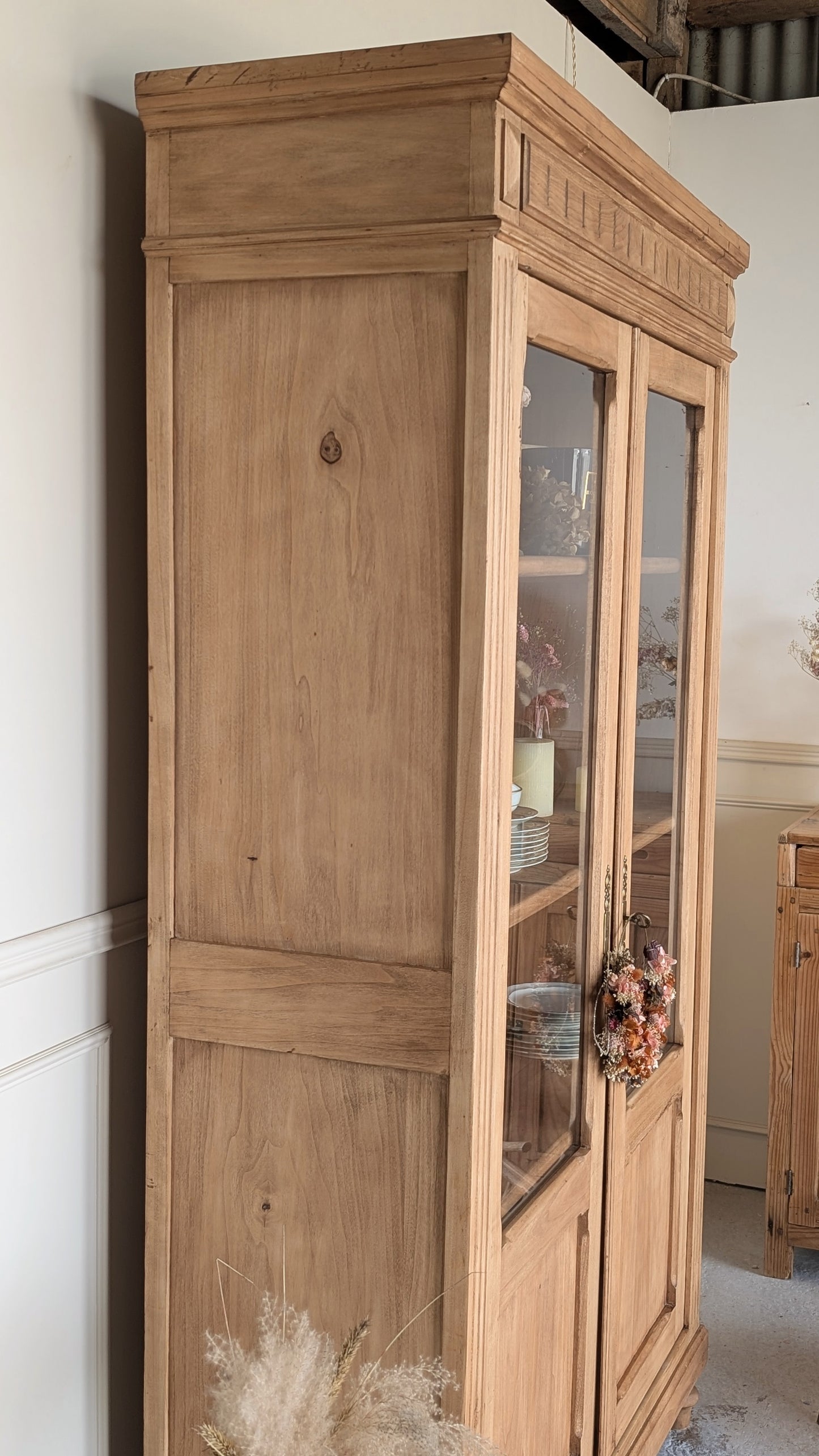 Vitrine ancienne