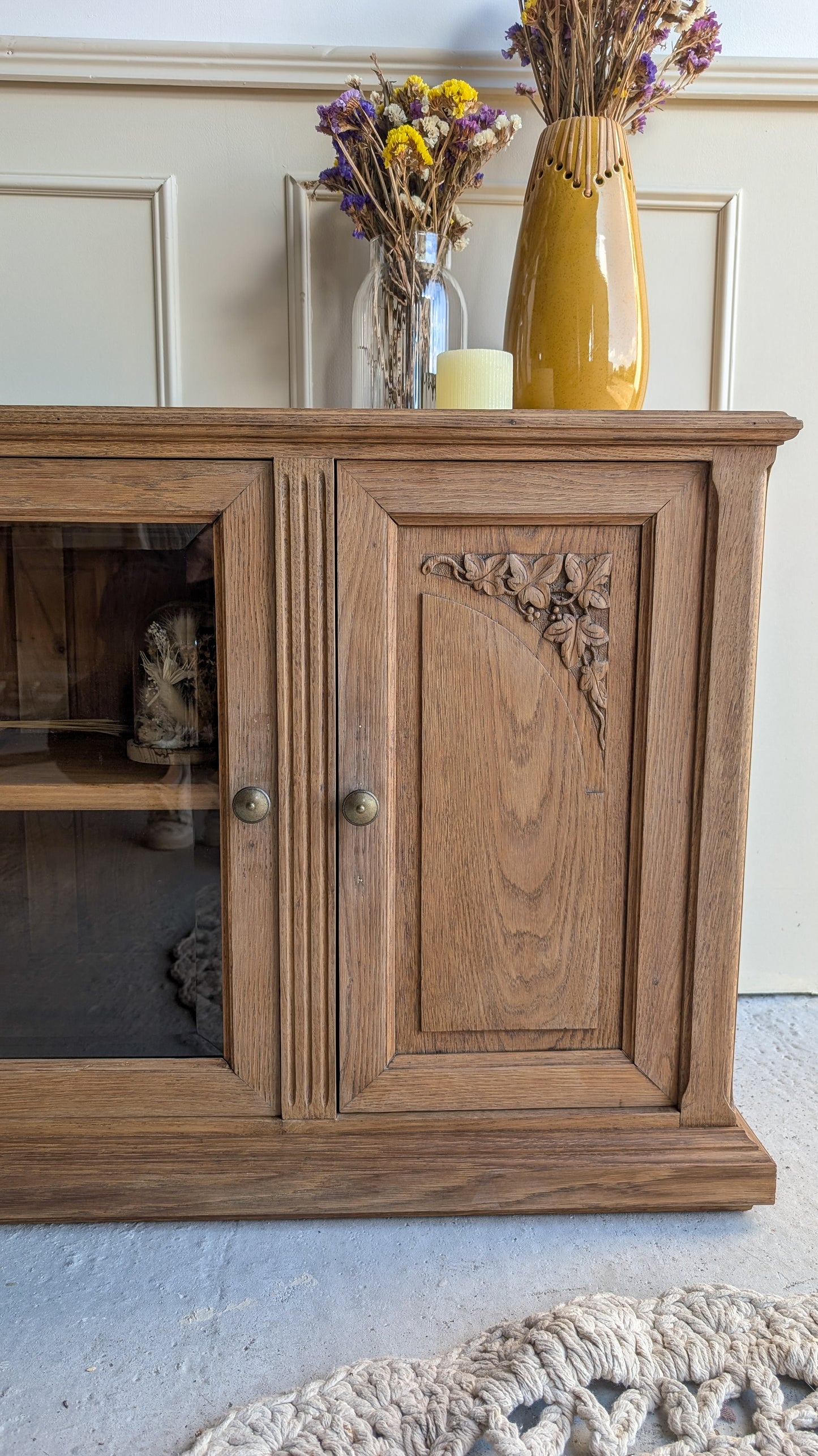 Vitrine basse en chêne