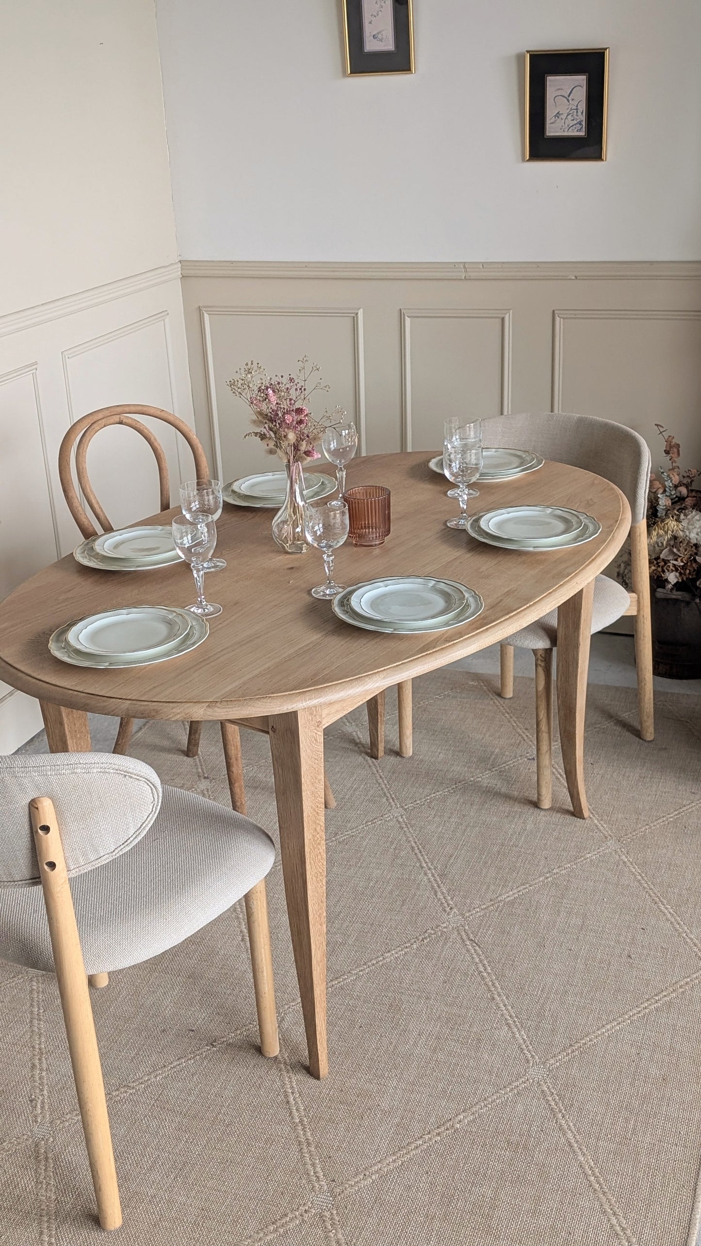 Table ovale en chêne