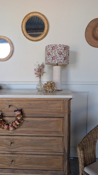 Commode ancienne en noyer
