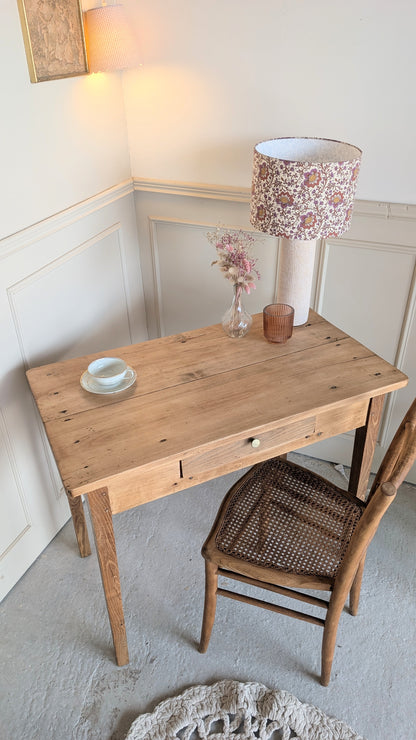 Ensemble table d'appoint et chaise
