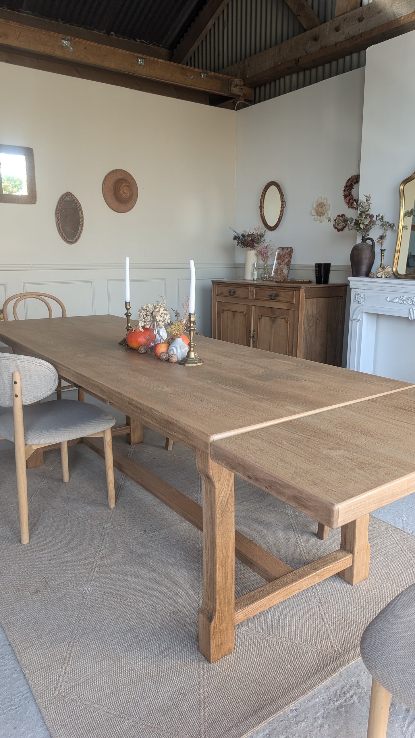 Table en bois avec rallonges