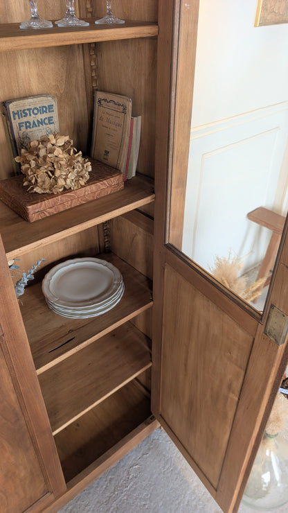 Vitrine ancienne