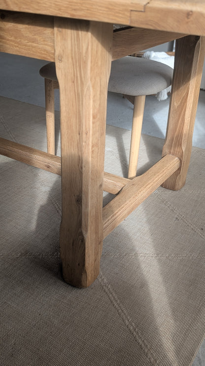 Table rectangulaire en chêne