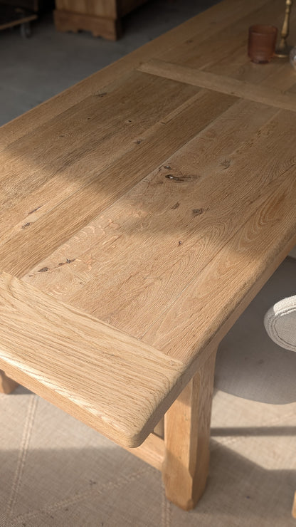 Table rectangulaire en chêne