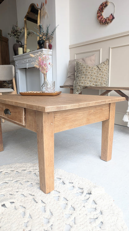 Table basse en chêne