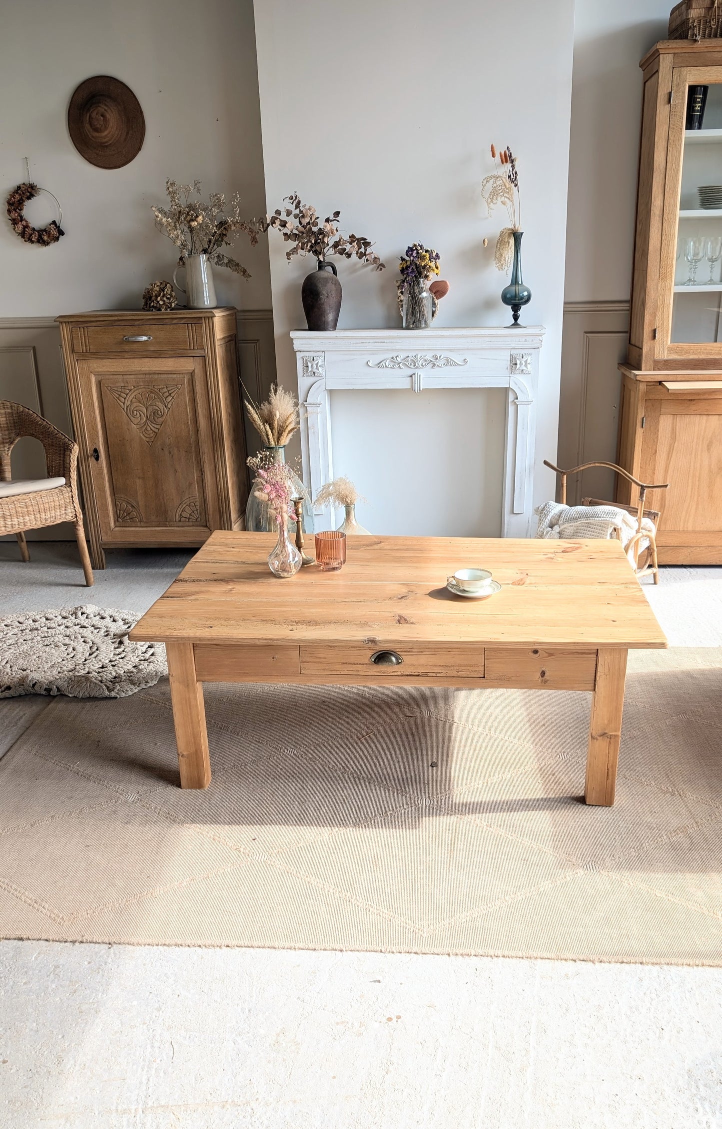 Table basse en pin