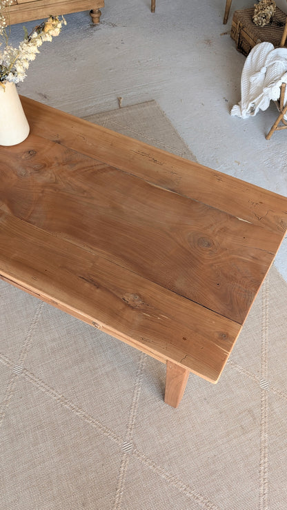 Table basse en merisier