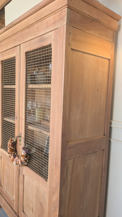 Vitrine en merisier