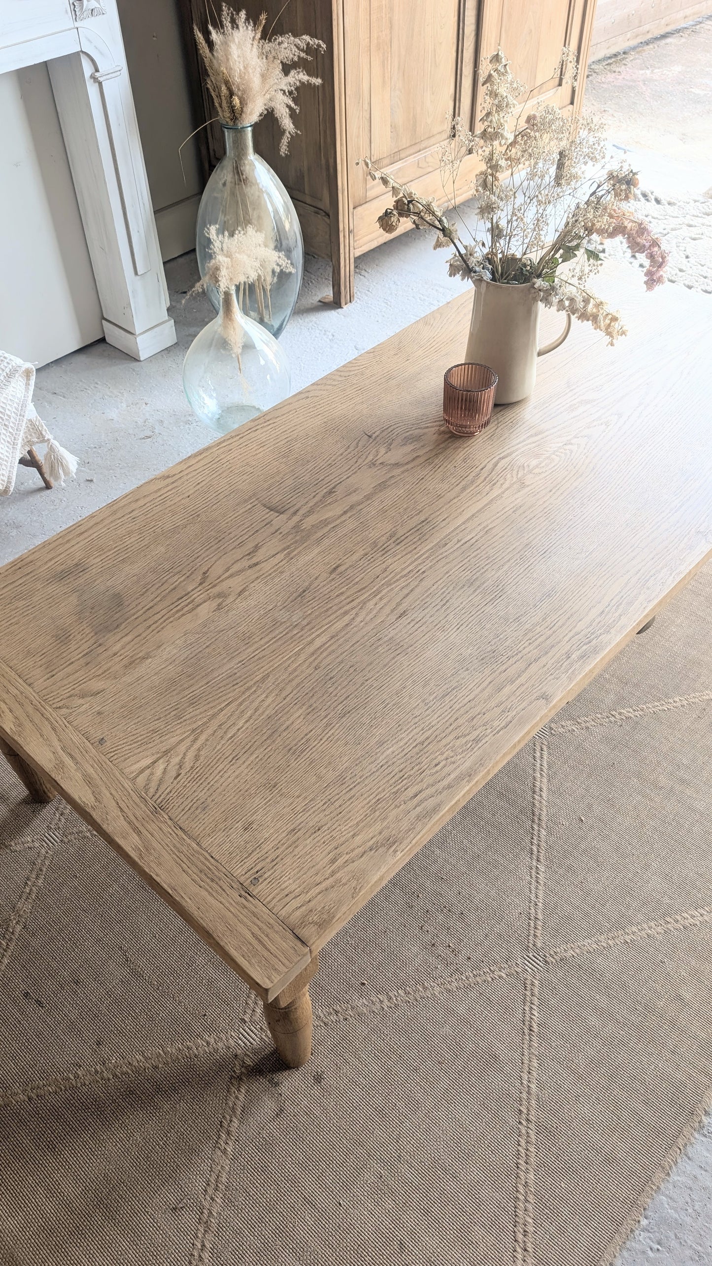 Grande table basse en chêne