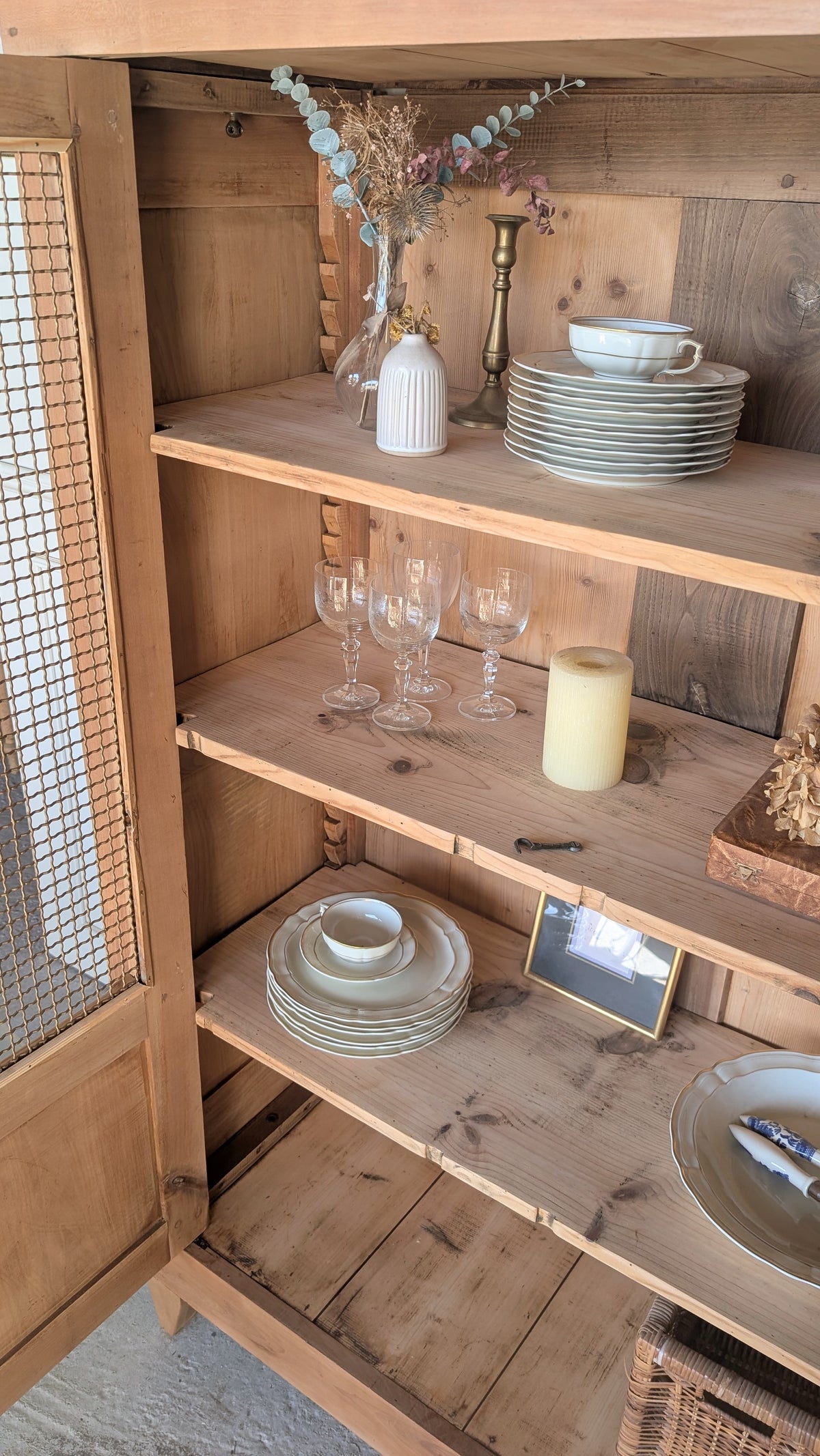 Vitrine en merisier