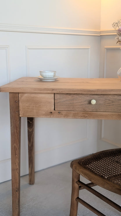 Ensemble table d'appoint et chaise