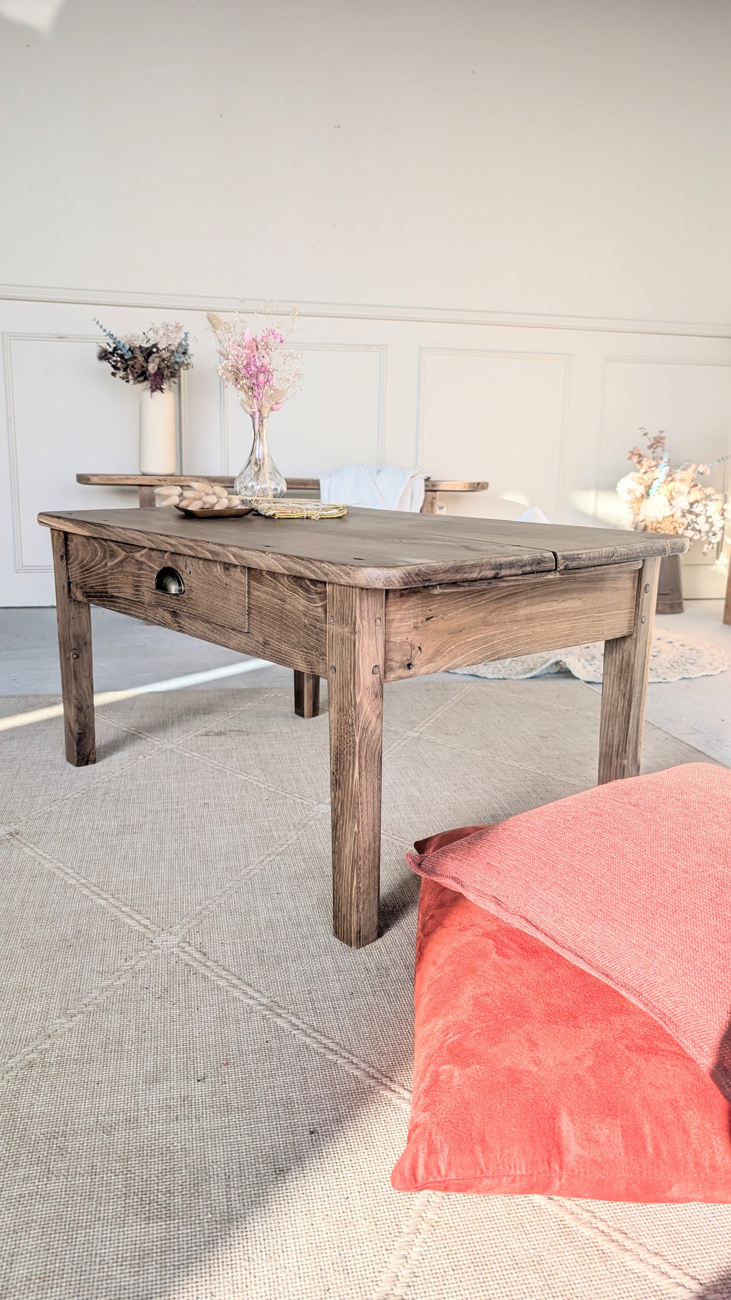 TABLE BASSE