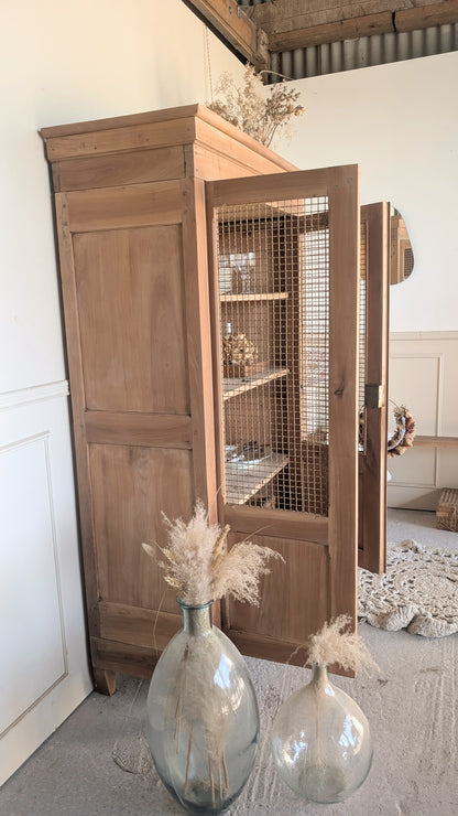 Vitrine en merisier