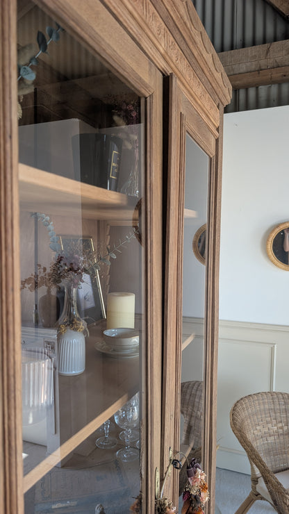 Vitrine ancienne en chêne