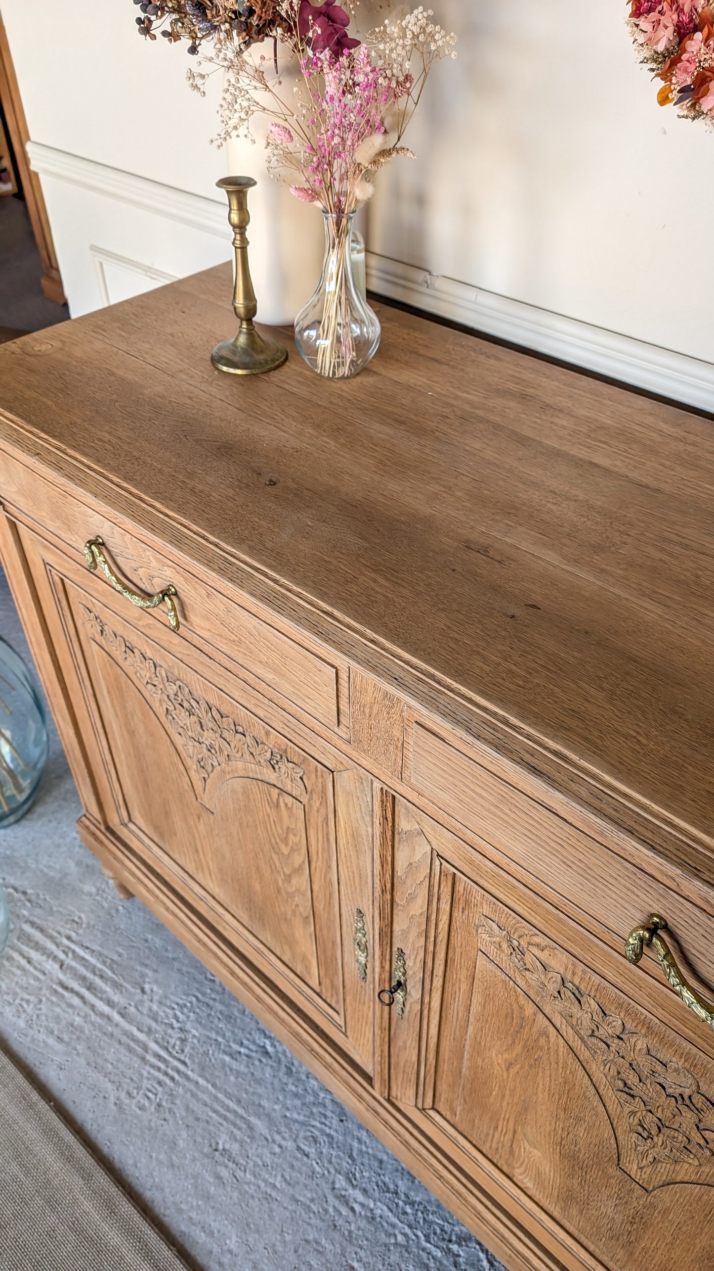 Grand buffet en chêne