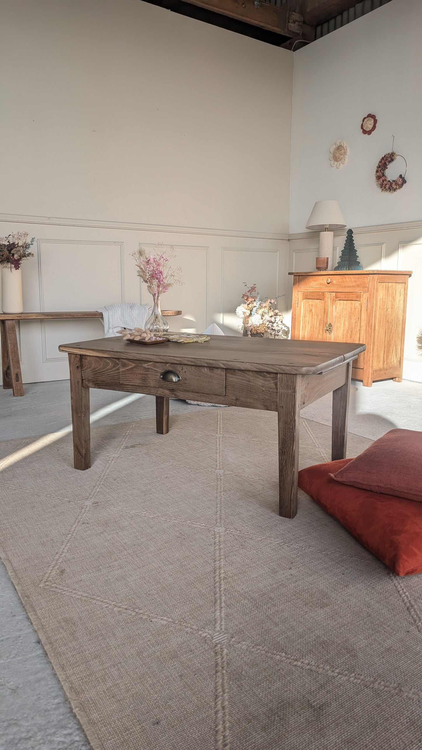 TABLE BASSE