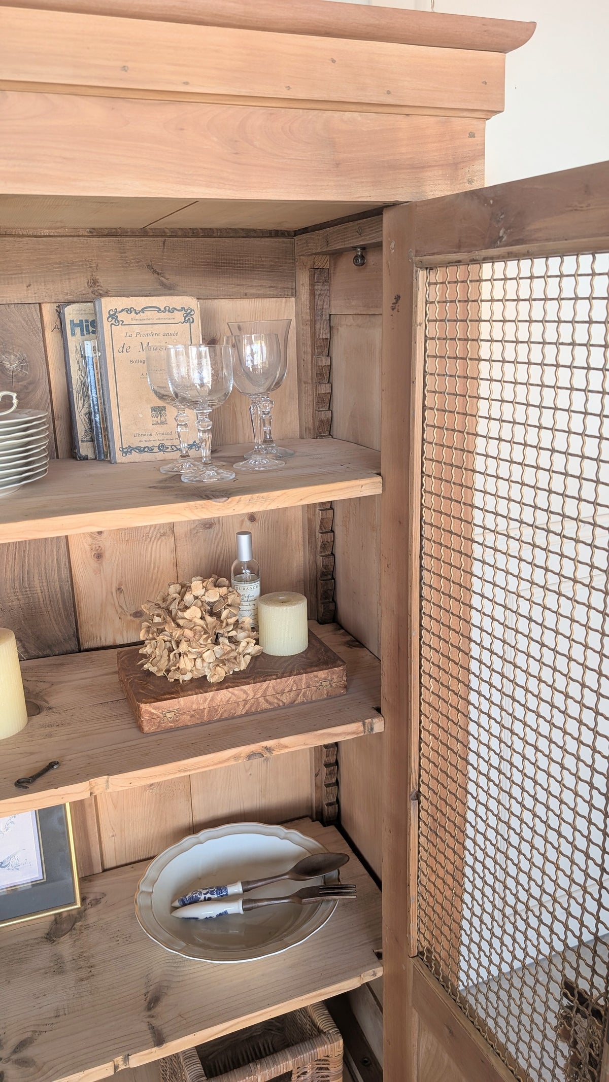Vitrine en merisier