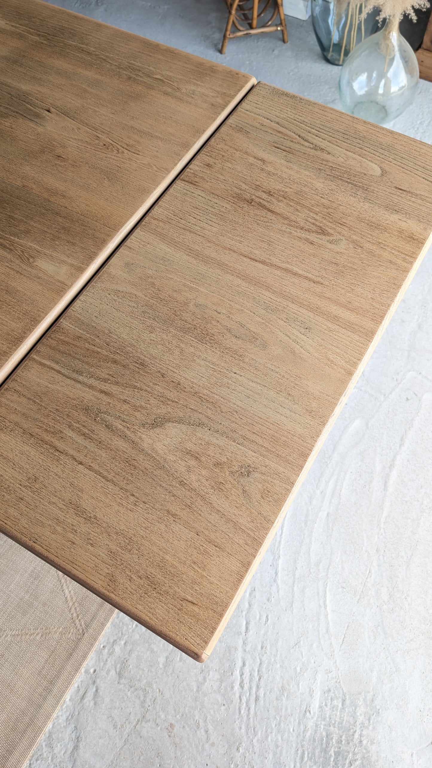 Table en bois avec rallonges