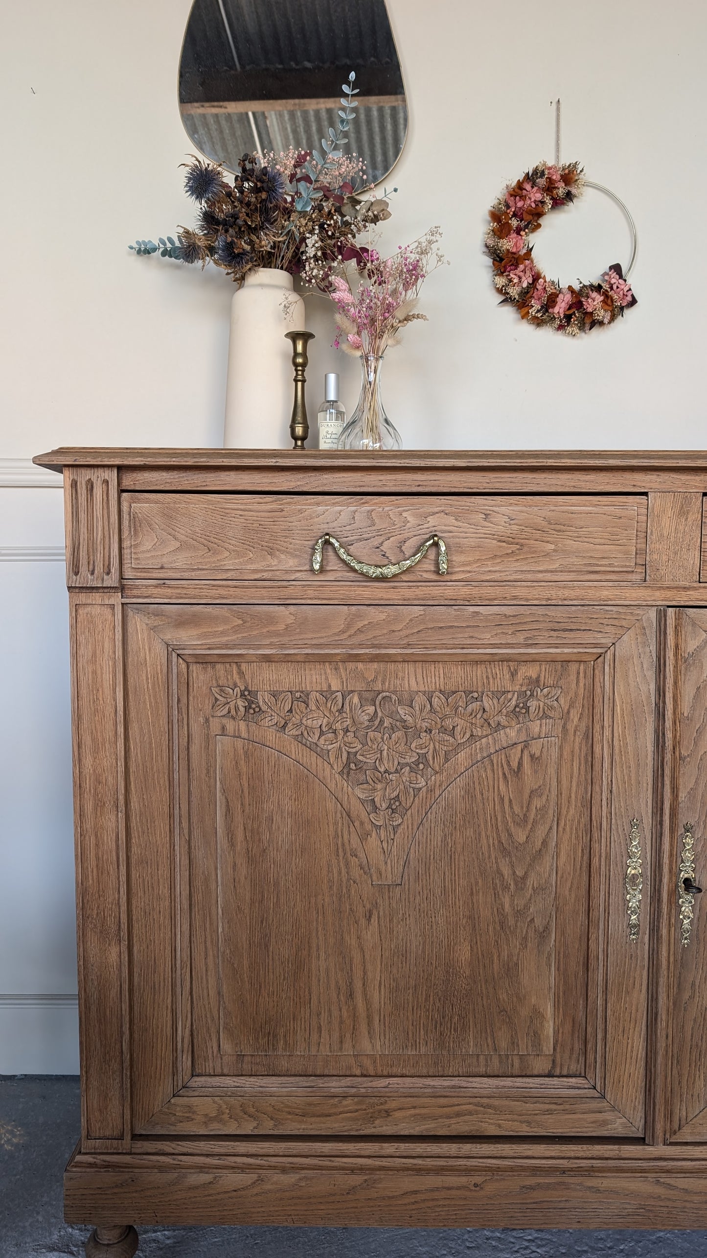 Grand buffet en chêne